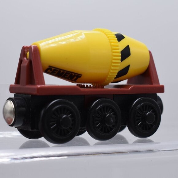2002 Cement Mixer Thomas & Friends Wooden Railway Tank Engine Vintage Gullane - Picture 1 of 7